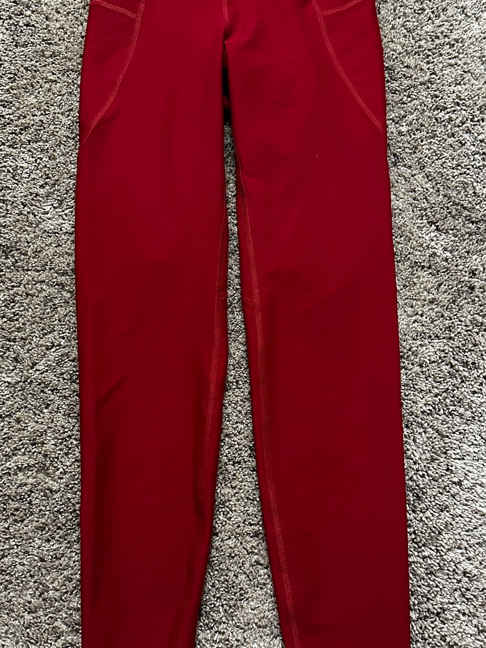 #82 Old Navy Crimson Performance Leggings